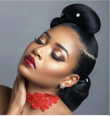 Coiffure de mariage cheveux crépus
Devis sur mesure