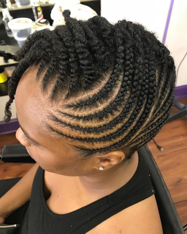 Formule précieuse
soin+shampoing+coiffure pour cheveux afro sans rajout
