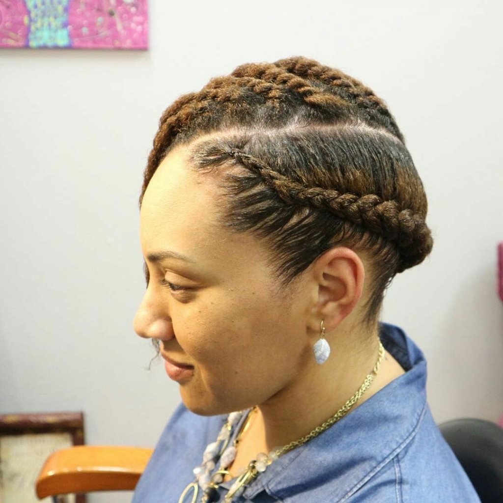 formule delicious :
soin/traitement capillaires+ shampoing+ un coiffage rapide