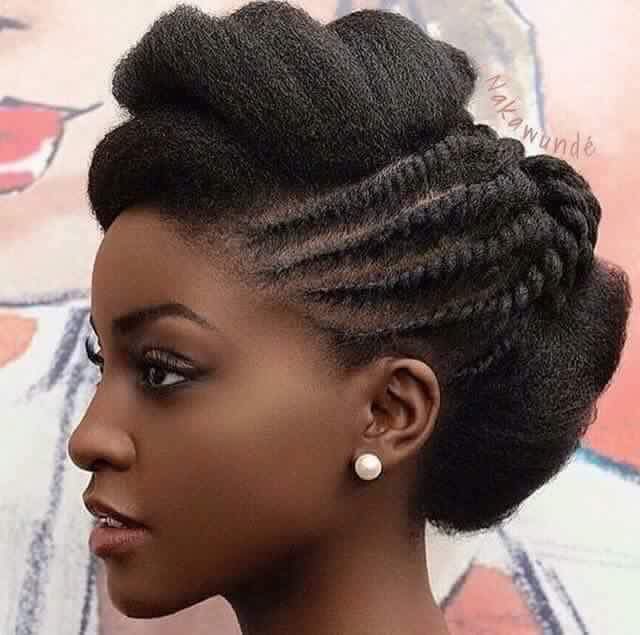 Coiffure de mariage cheveux crépus
Devis sur mesure